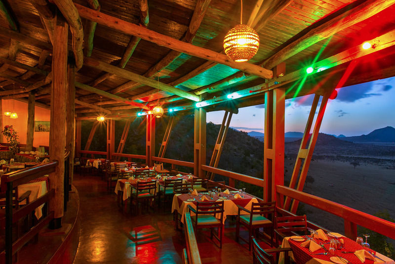 Voi Safari Lodge ภายนอก รูปภาพ